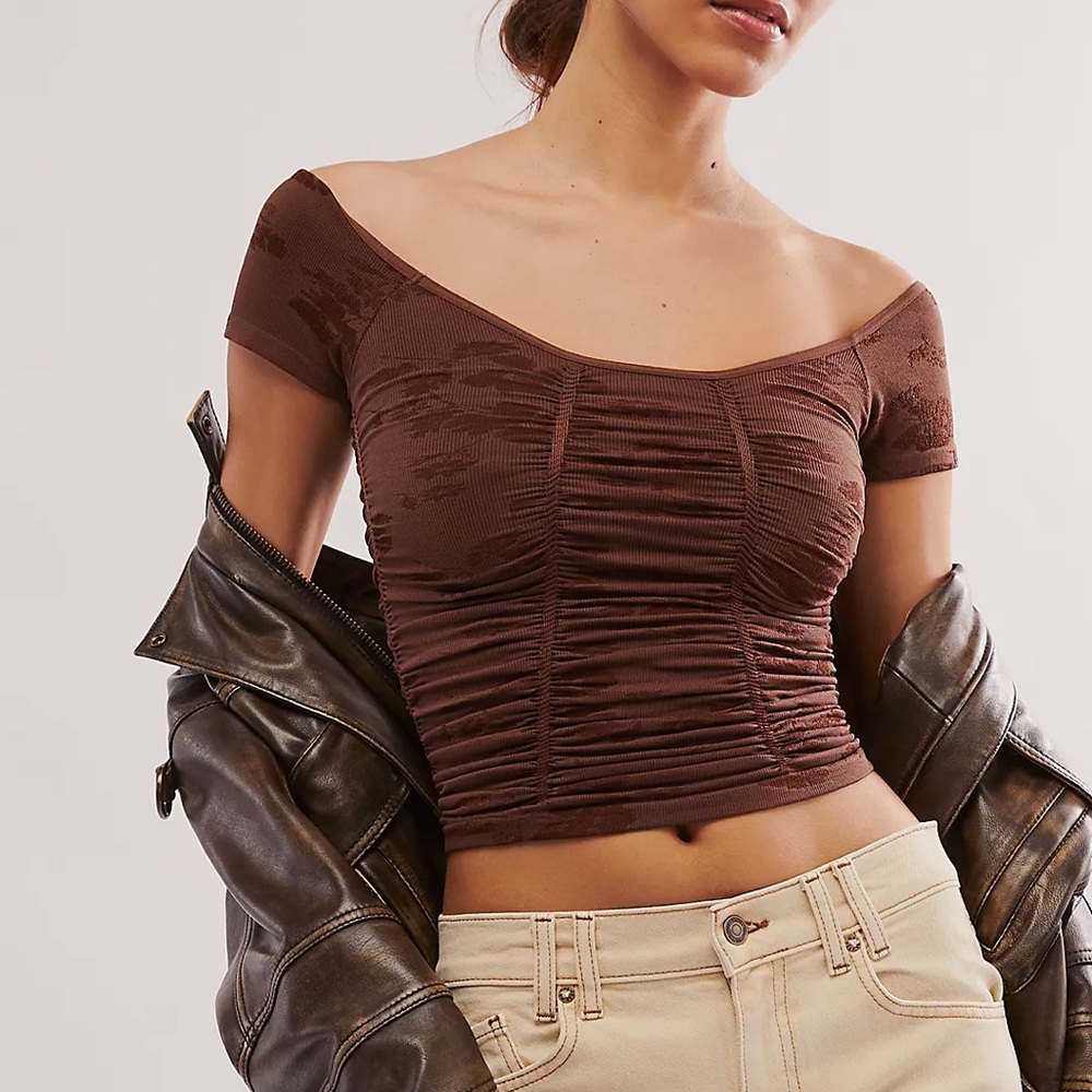 Free People Gotta Be You Seamless Tee - M/L